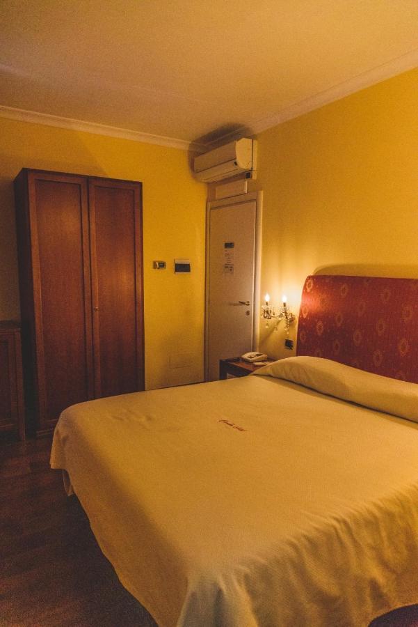 Canella Hotel Rome Bagian luar foto