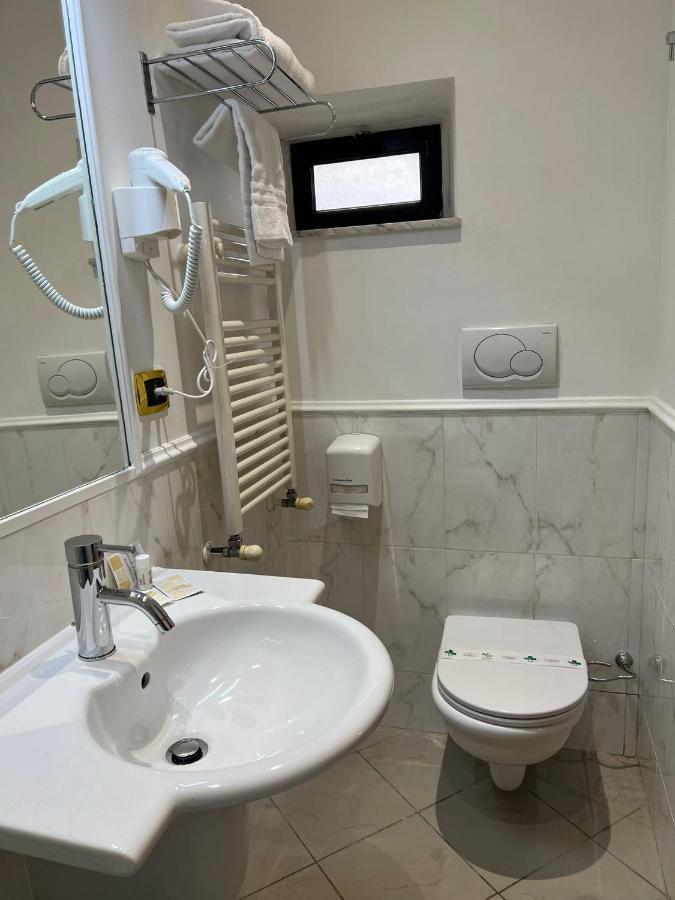 Canella Hotel Rome Bagian luar foto